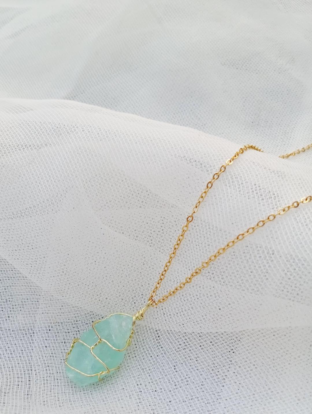 Funky Gold Plated Gemstone Necklace with Adjustable Blue Design