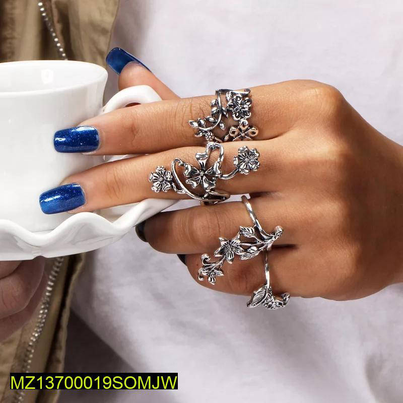 4 Pcs Trendy Antique Flower Ring Set